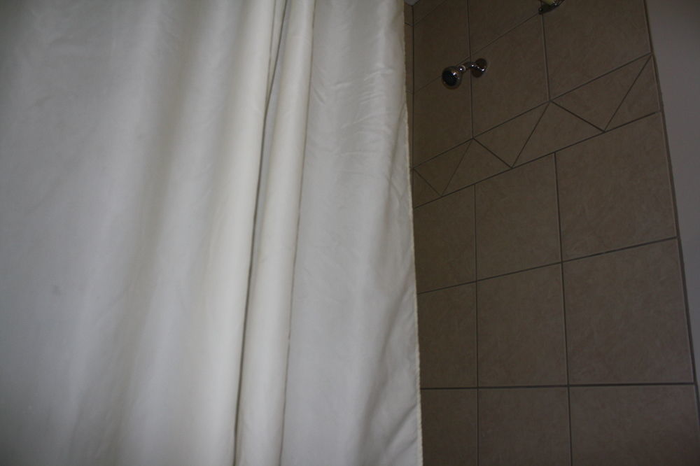 Travelodge By Wyndham Blairmore מראה חיצוני תמונה
